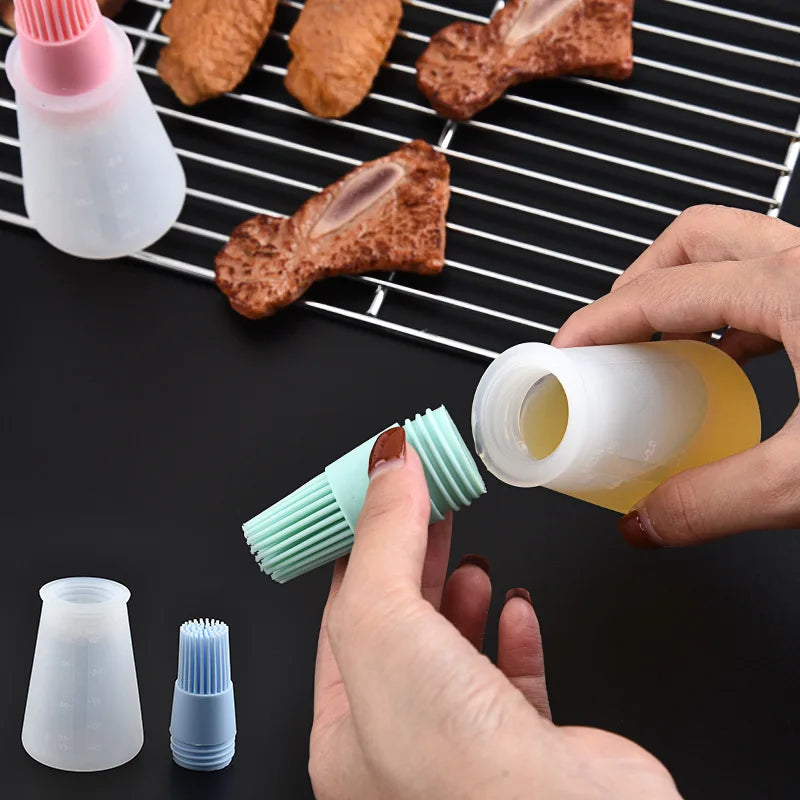 Silicone Oiler with Brush Seasoning Seasoning Sauce Brush with Scale oil Bottle BBQ Kitchenware Gadgets Grilling Frying Tools