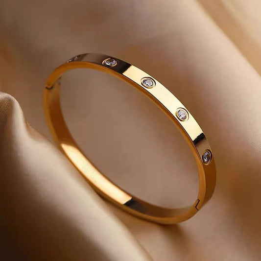 Braccialetti e braccialetti amante placcatura in oro per le donne braccialetto coppia zirconi affascinanti 2023 nuovi regali di gioielli di lusso alla moda