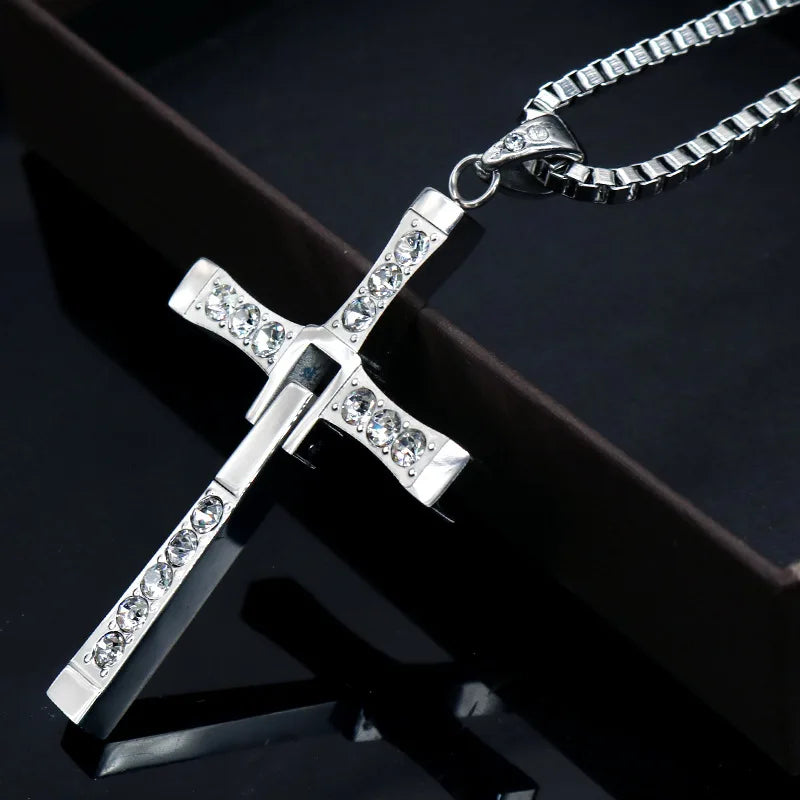 Megin D Fast and Furious 6 7 8 Hard Gas Actor Hip Hop Dominic Toretto Cross Pendant Necklace for Men Friend Gift Fashion Jewelry