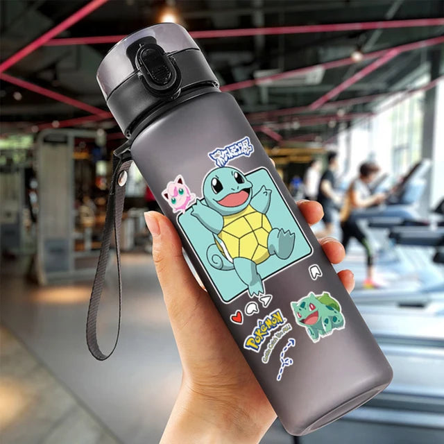 Pokemon 560ML tazza d'acqua Anime portatile carino Pikachu plastica cartone animato sport all'aria aperta bottiglia d'acqua di grande capacità regali